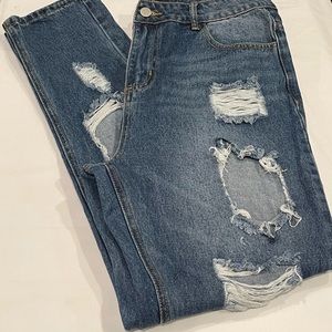 Fashion Nova ripped jeans. NWOT
